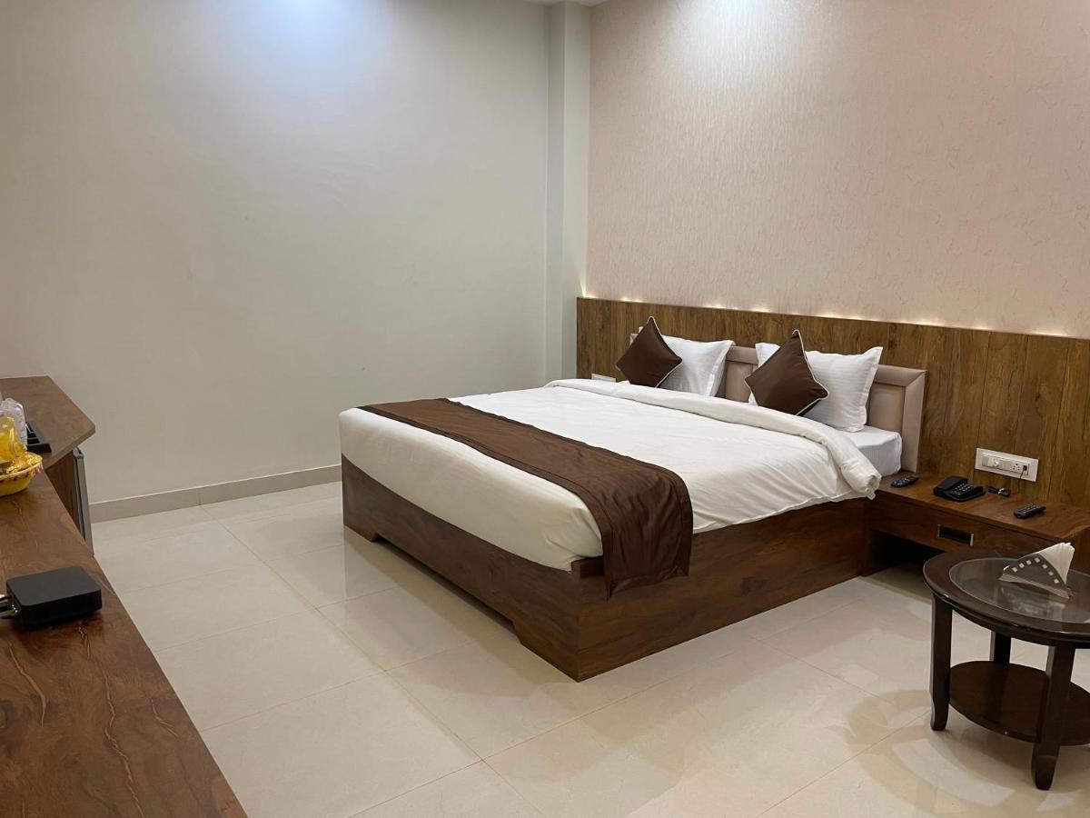 Maheshwari Jalsa Hotel Kota  Buitenkant foto